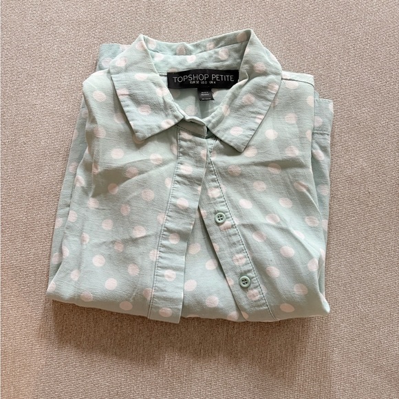 Polka-dot Top - Picture 1 of 3